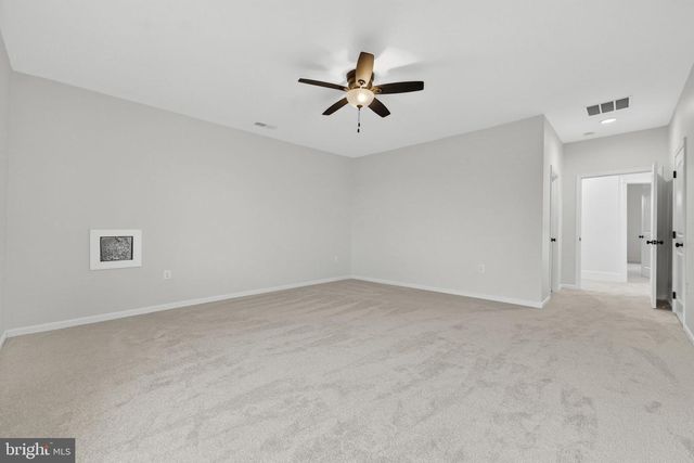 35080 MCKNIGHT CT, Round Hill, VA 20141