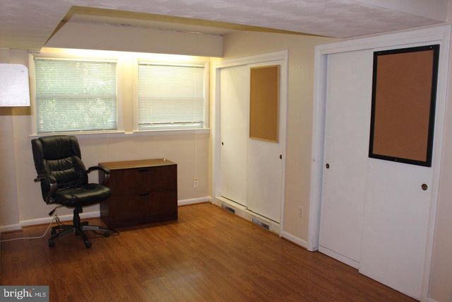 3720 WOODLAND CIR, Falls Church, VA 22041