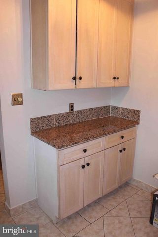 3720 WOODLAND CIR, Falls Church, VA 22041