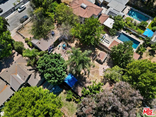 12201 Califa Street, Valley Village, CA 91607