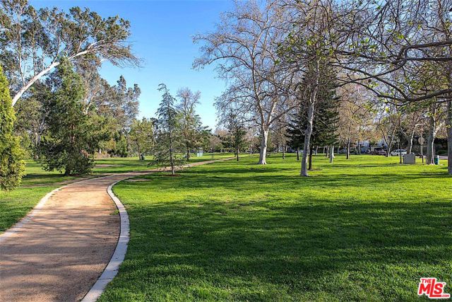 12201 Califa Street, Valley Village, CA 91607