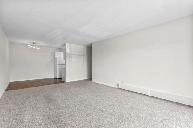 2801 Flag Avenue N 212, New Hope, MN 55427
