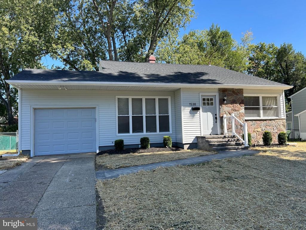 1538 BERLIN RD, Cherry Hill, NJ 08003