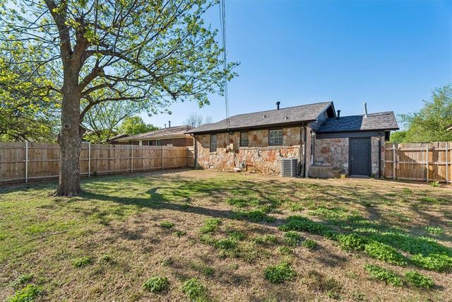 1719 Sheffield Road, Oklahoma City, OK 73120
