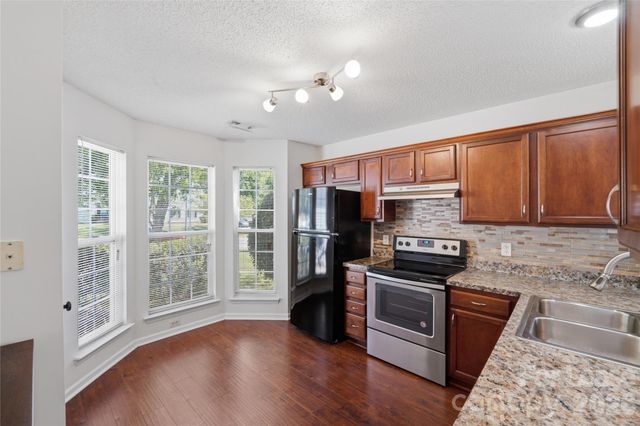 9740 Veronica Drive, Charlotte, NC 28215