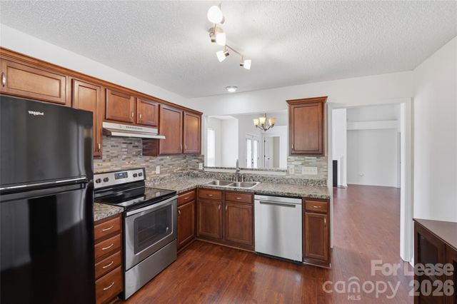 9740 Veronica Drive, Charlotte, NC 28215