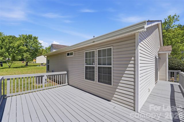 9740 Veronica Drive, Charlotte, NC 28215
