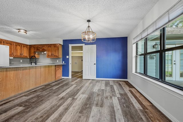1344 Kiowa Drive E, Lake Kiowa, TX 76240