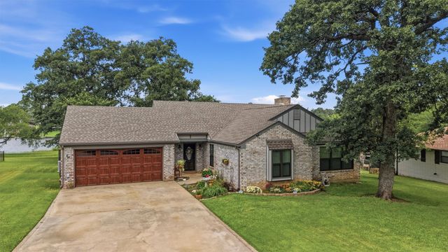 1344 Kiowa Drive E, Lake Kiowa, TX 76240