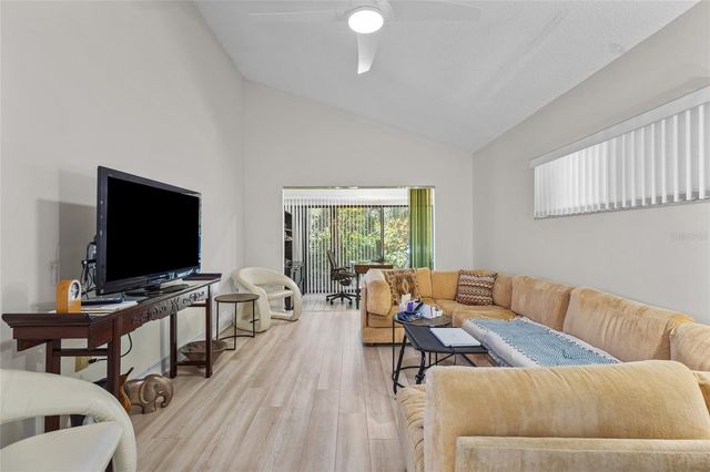 1623 PELICAN COVE ROAD 122, Sarasota, FL 34231