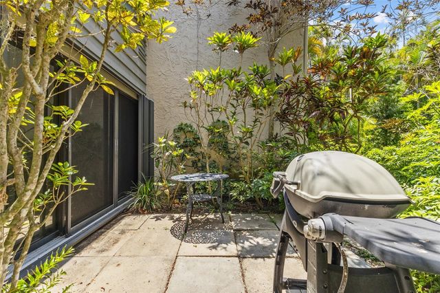 1623 PELICAN COVE ROAD 122, Sarasota, FL 34231