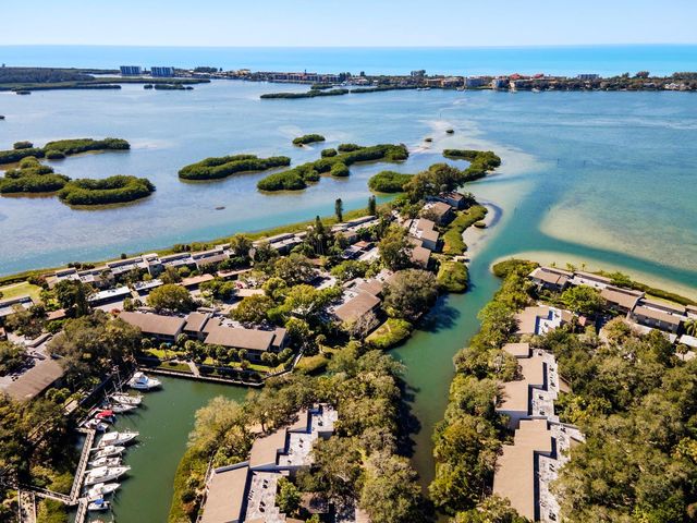 1623 PELICAN COVE ROAD 122, Sarasota, FL 34231