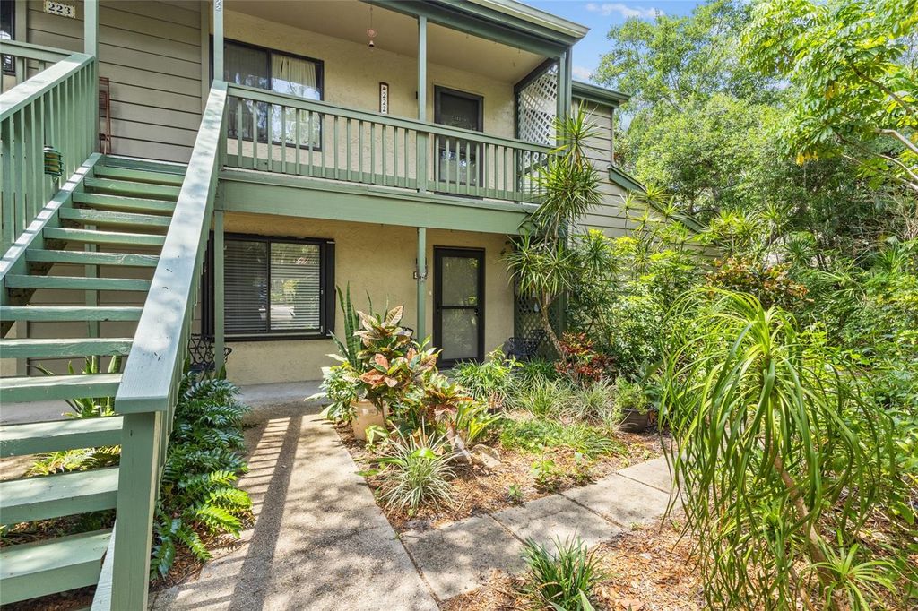 1623 PELICAN COVE ROAD 122, Sarasota, FL 34231