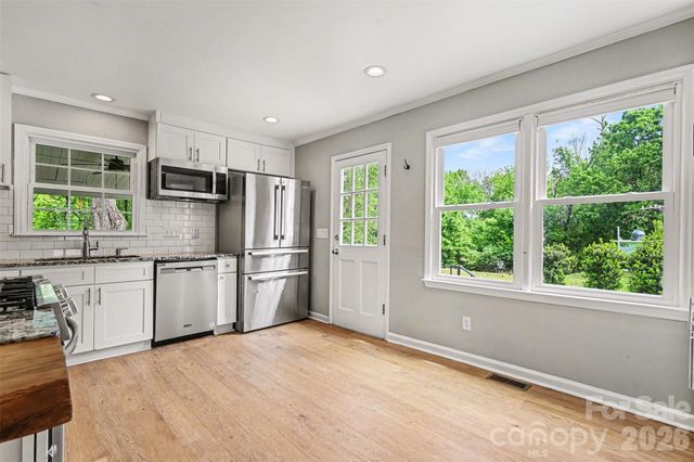 4600 Bournewood Lane, Charlotte, NC 28226