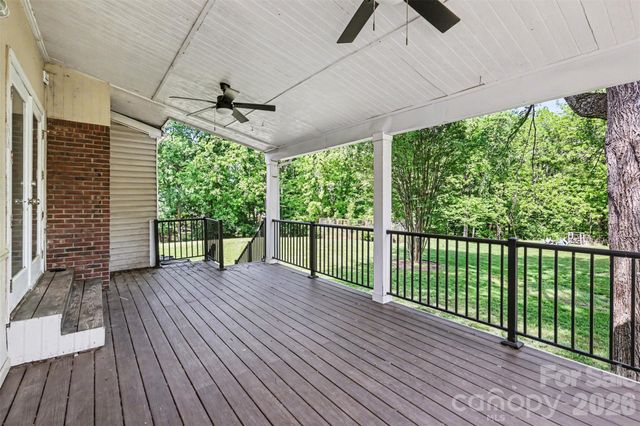 4600 Bournewood Lane, Charlotte, NC 28226
