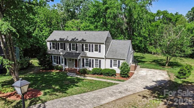4600 Bournewood Lane, Charlotte, NC 28226
