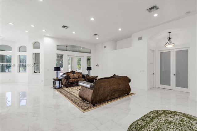2161 SW 131st Ter 0, Davie, FL 33325