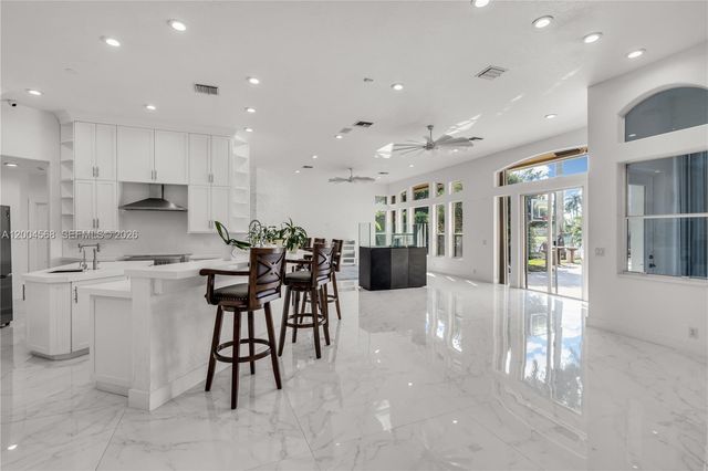 2161 SW 131st Ter 0, Davie, FL 33325