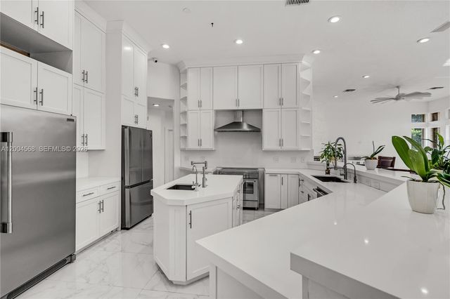 2161 SW 131st Ter 0, Davie, FL 33325