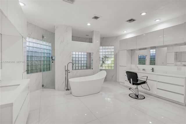 2161 SW 131st Ter 0, Davie, FL 33325
