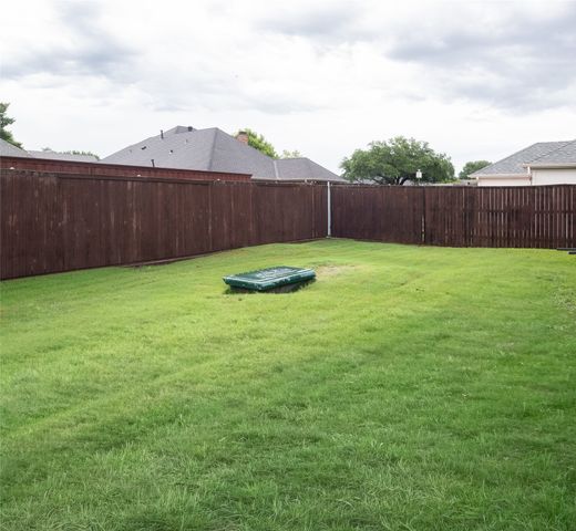 2805 Corby Drive, Plano, TX 75025