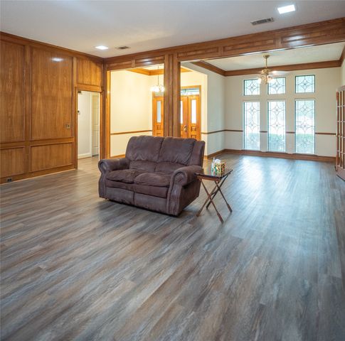2805 Corby Drive, Plano, TX 75025