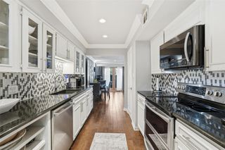 15922 Archwood Lane 1011, Dallas, TX 75248