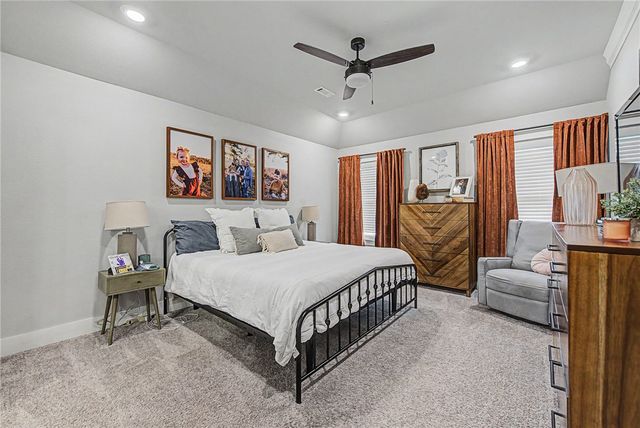 951 Trailwood Street, Tontitown, AR 72762