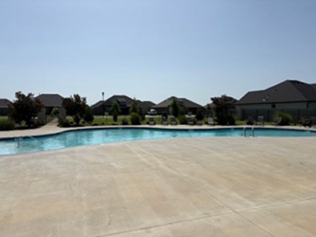 951 Trailwood Street, Tontitown, AR 72762