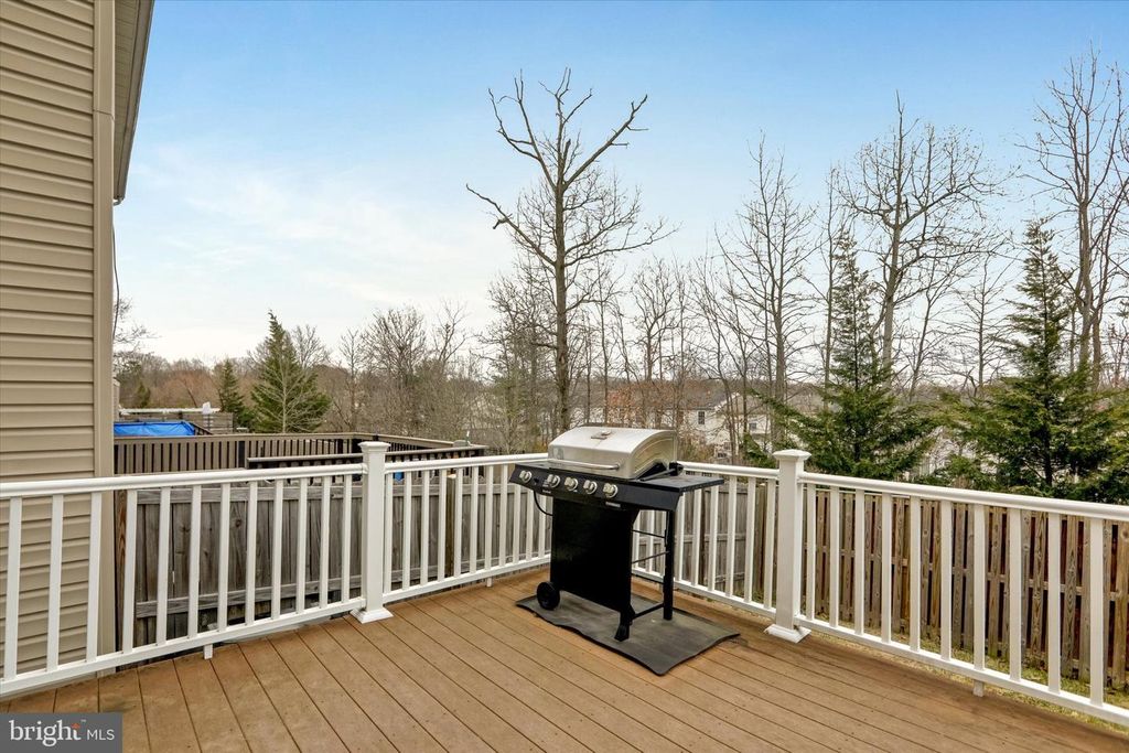 Image 42 of property listing at 9663 DAVISON RD, Middle River, MD 21220