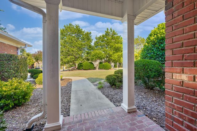 33 Winding Trail, Whispering Pines, NC 28327