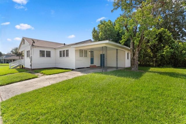 3802 Harvard Street, Lake Charles, LA 70607