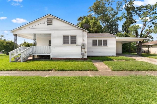 3802 Harvard Street, Lake Charles, LA 70607
