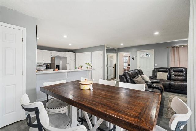 1411 Classic Chase Drive, Dalton, GA 30721