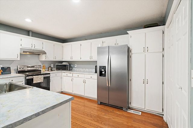 1411 Classic Chase Drive, Dalton, GA 30721