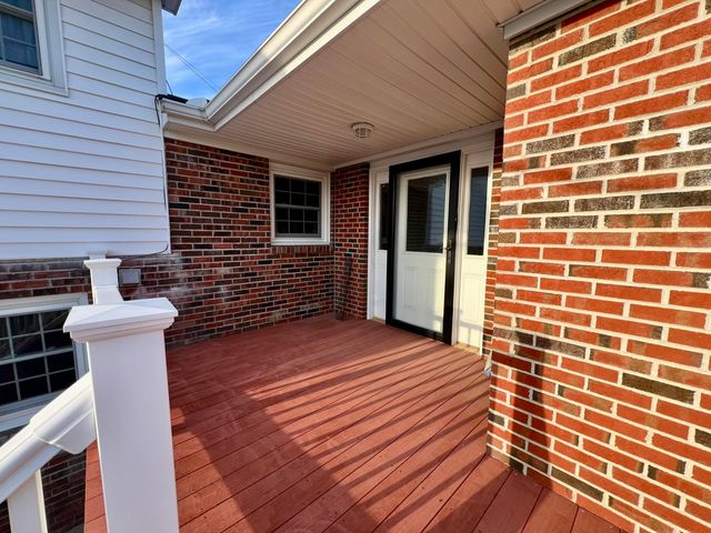 240 Hunter Street, Mt Vernon, KY 40456