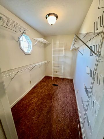 240 Hunter Street, Mt Vernon, KY 40456