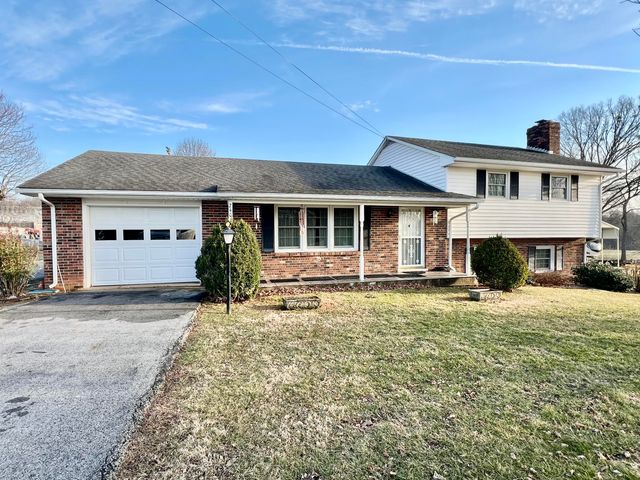 240 Hunter Street, Mt Vernon, KY 40456