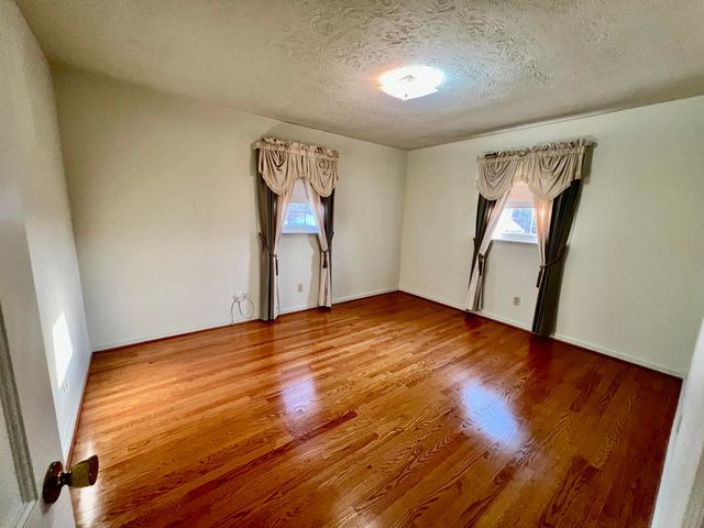 240 Hunter Street, Mt Vernon, KY 40456