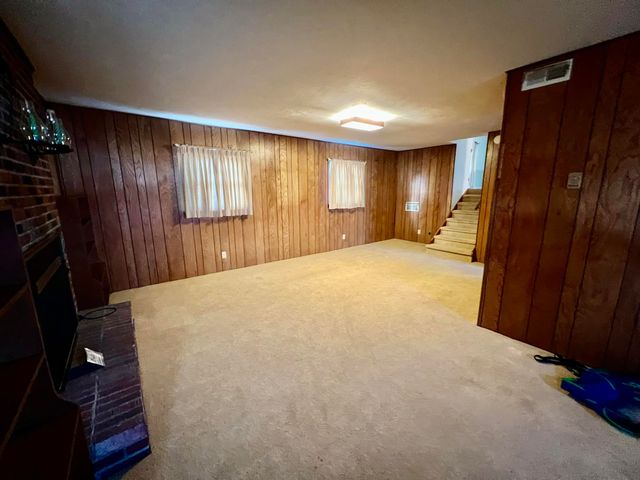 240 Hunter Street, Mt Vernon, KY 40456