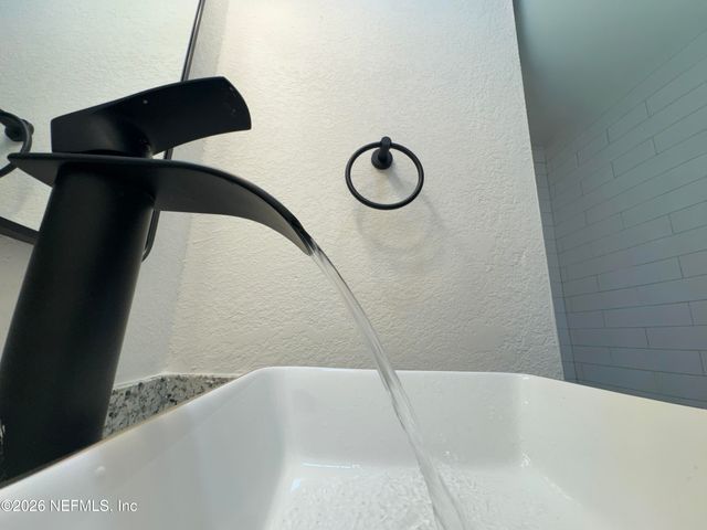 2633 RENTZ Road, Jacksonville, FL 32211