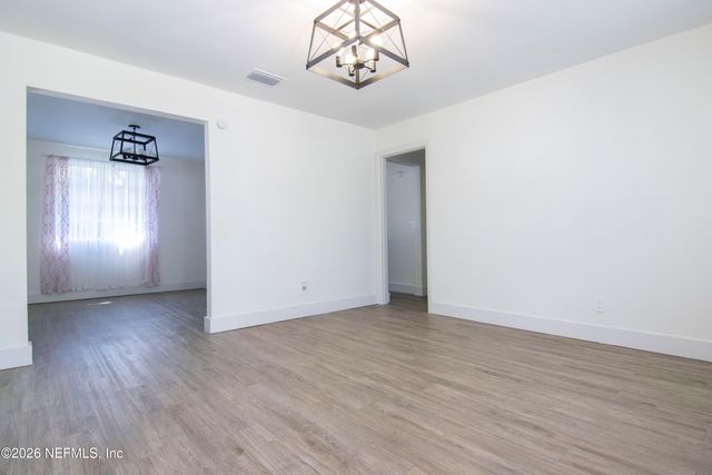 2633 RENTZ Road, Jacksonville, FL 32211