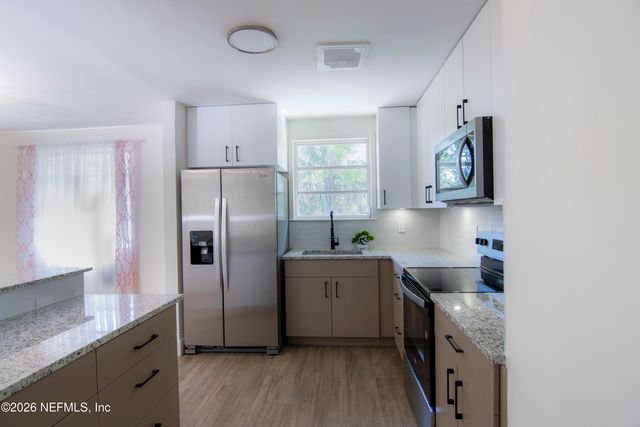 2633 RENTZ Road, Jacksonville, FL 32211