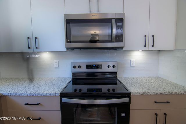 2633 RENTZ Road, Jacksonville, FL 32211