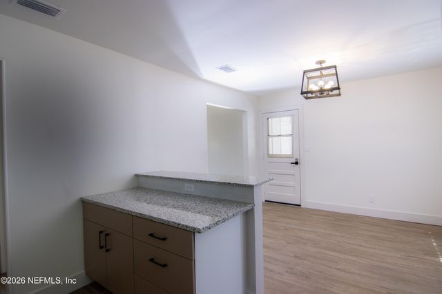 2633 RENTZ Road, Jacksonville, FL 32211