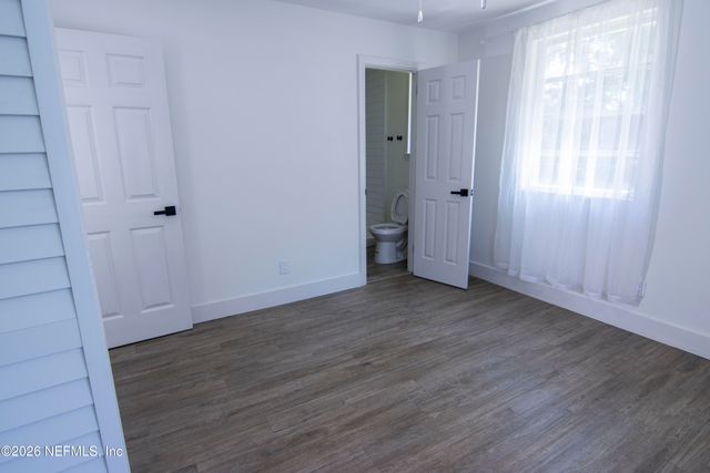 2633 RENTZ Road, Jacksonville, FL 32211