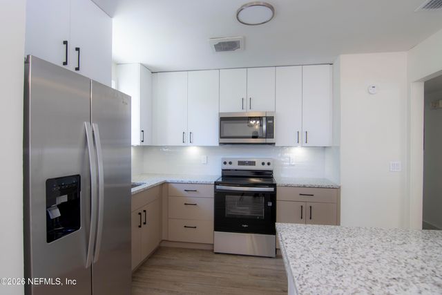 2633 RENTZ Road, Jacksonville, FL 32211