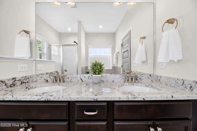 2512 Charity Lane, Winterville, NC 28590