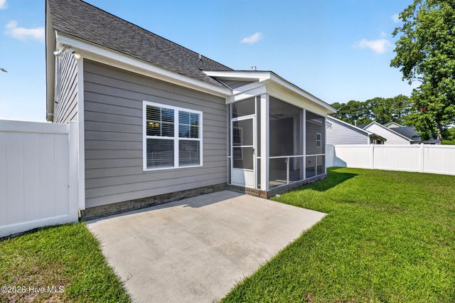 2512 Charity Lane, Winterville, NC 28590