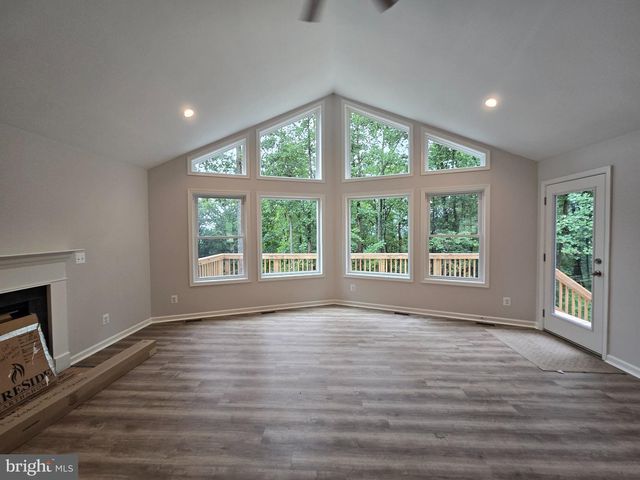 327 WOODPECKER WAY, Linden, VA 22642